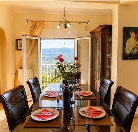 5 bedroom villa with pool, near Acharavi, sleeps 9